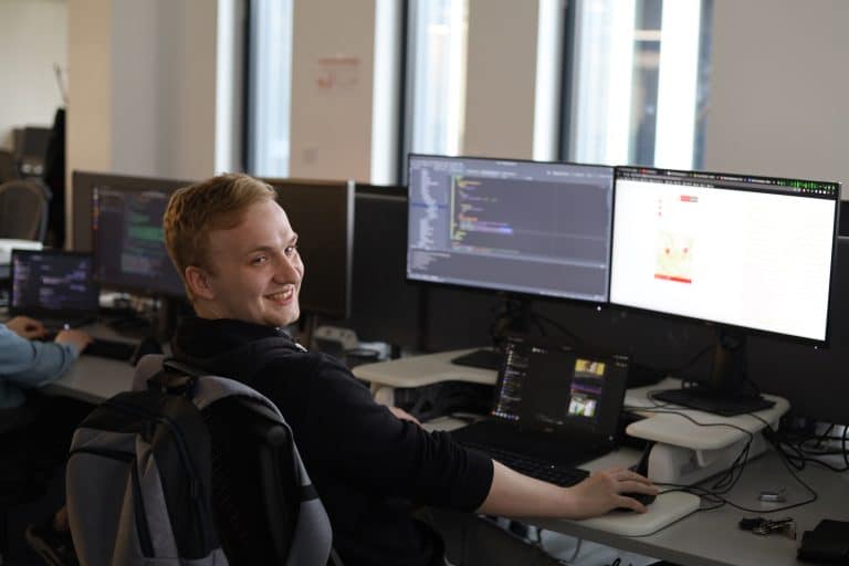 FE Engineer – Vue.js & TypeScript